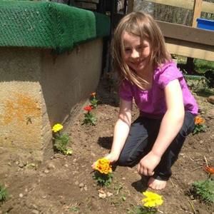 Meet your Posher, Avery